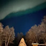 Napakettu Village 卡里加斯涅米