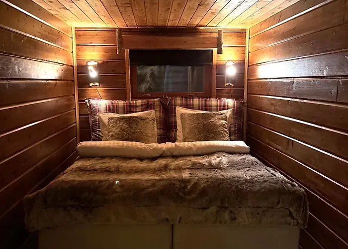 Napakettu Village Aparthotel *